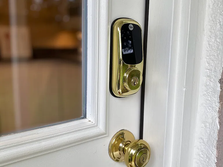 Physical keys or a digital lock with a personalized code get you inside.
