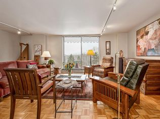 1050 Wall St APT 4A, Ann Arbor, MI 48105