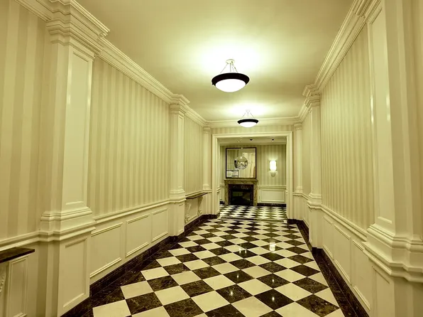 30 East 95th Street image 12 of 13