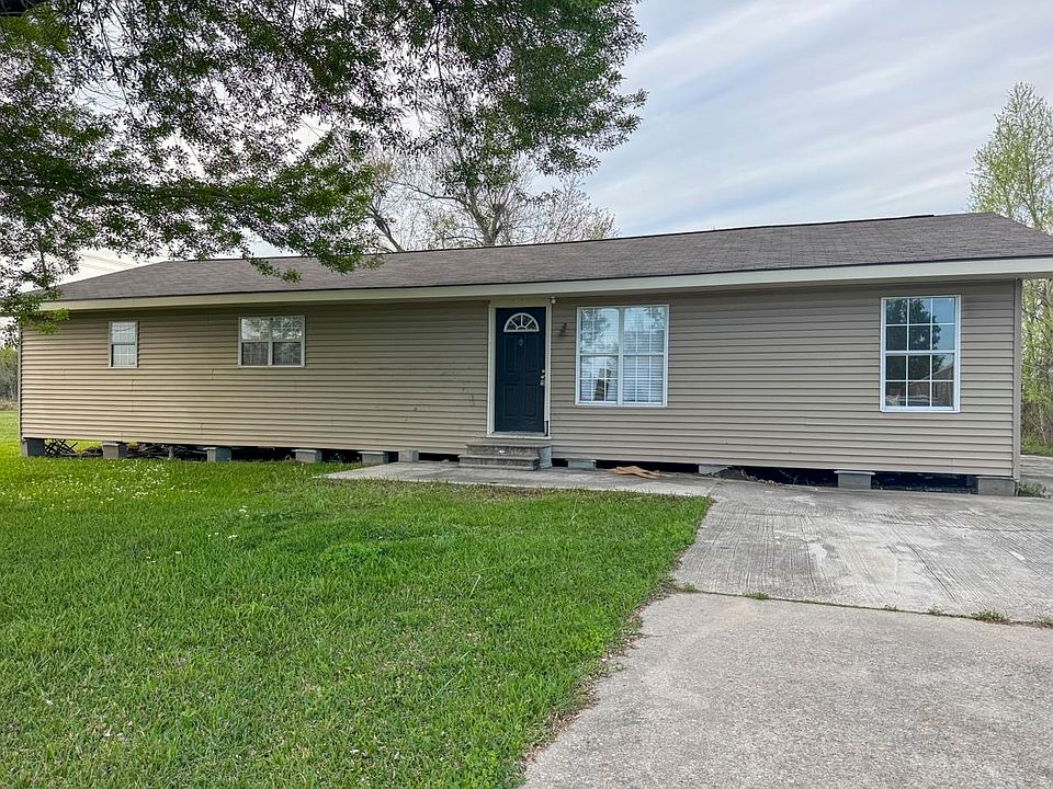 1st image of 2524 Dolphin Dr