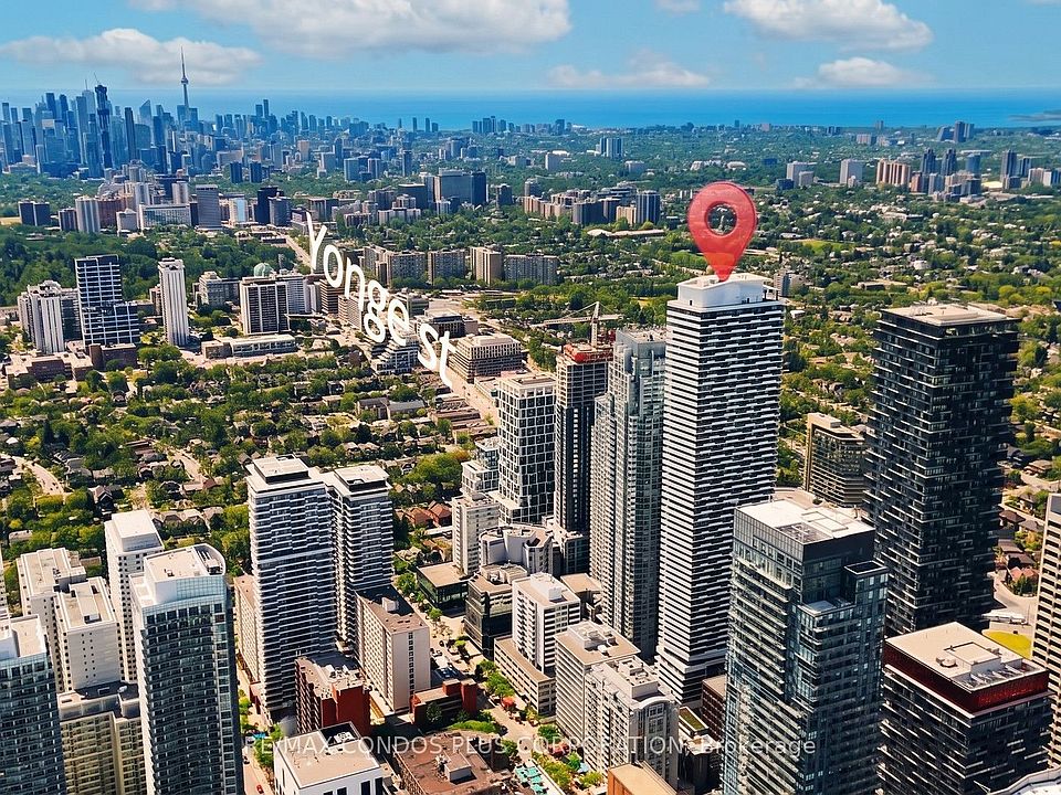 1st image of 2221 Yonge St #506