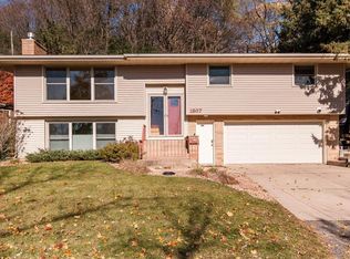 1807 10th St NE, Rochester, MN 55906