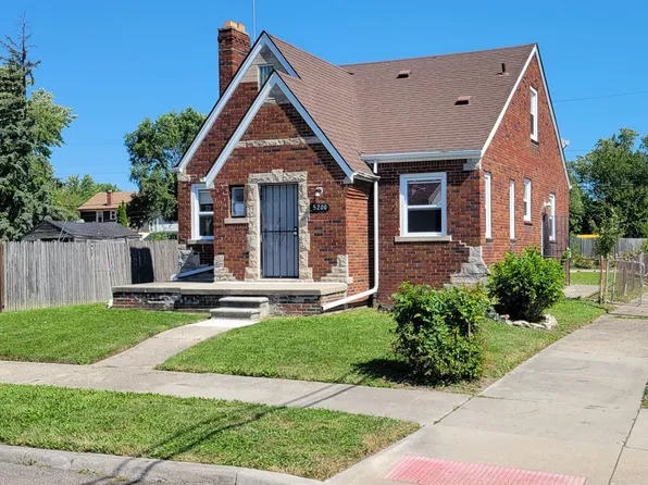 5200 Wayburn St, Detroit, MI 48224