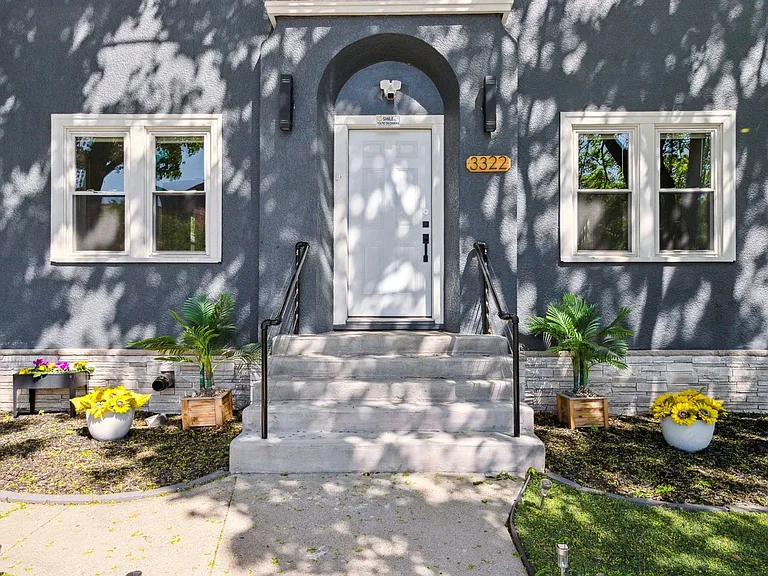 3322 Penn Ave N #2 — Photo 3