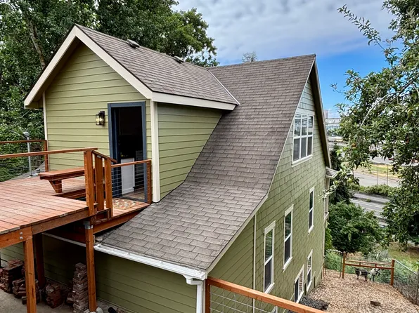 3265 N Interstate Ave APT 2, Portland, OR 97227