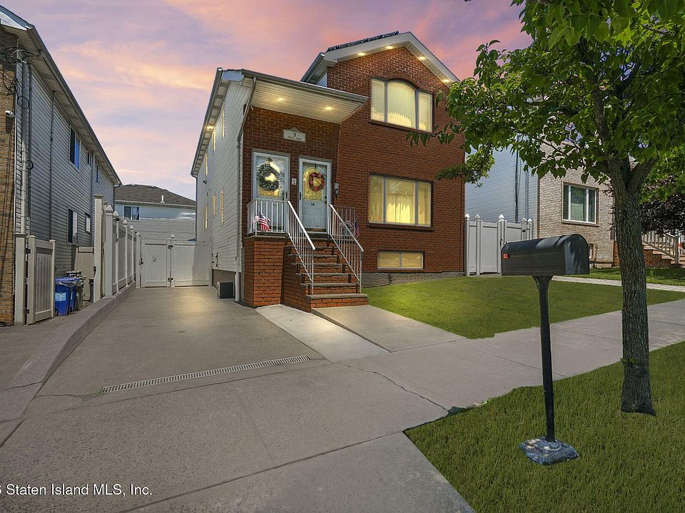 1st image of 9 Knesel St
