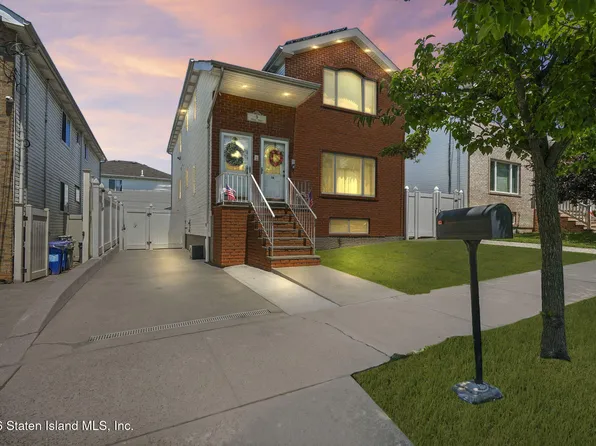 9 Knesel St, Staten Island, NY 10309