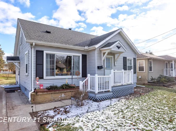 705 McDonnell St, Essexville, MI 48732