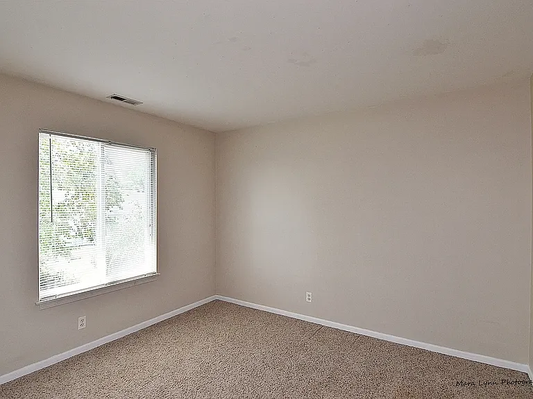 21235 Edison Ln — Photo 21