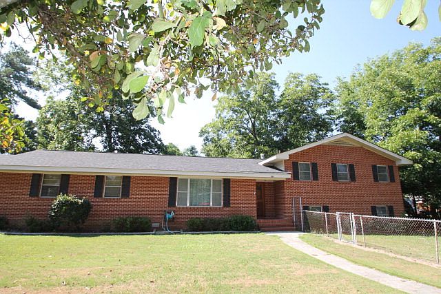 1st image of 3932 Marsella Ave