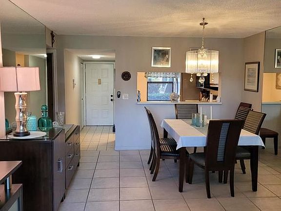 2nd image of 4626 Lucerne Lakes Blvd APT 106