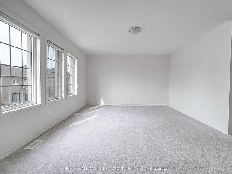 86 Maskell Cres — Photo 19