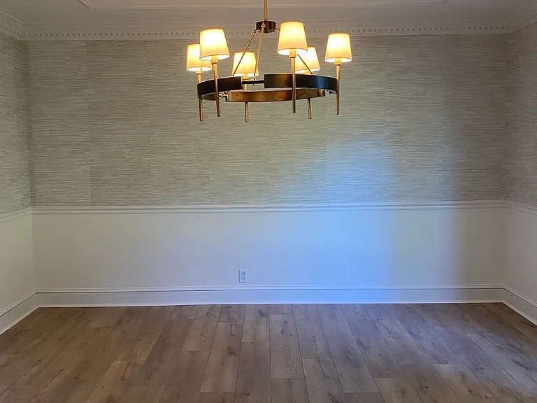 6328 Laurelwood Dr — Photo 4