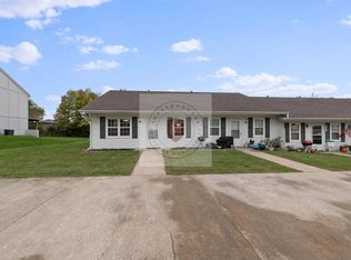 133 N Crest Dr, Raymore, MO 64083