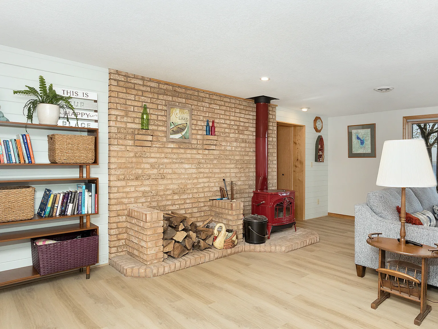 2 bed, 1398 sqft, $3,000 — Photo 2