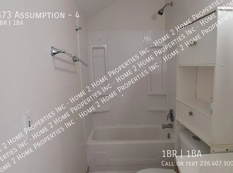 873 Assumption St #4 — Photo 13