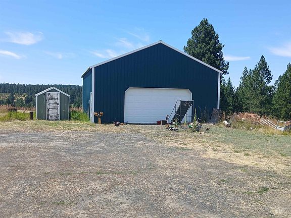 2nd image of 1076 Headrick Rd