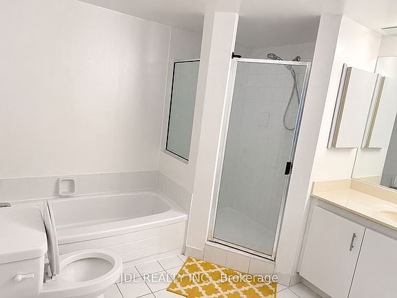 5th image of 24 Wellesley St W #2002