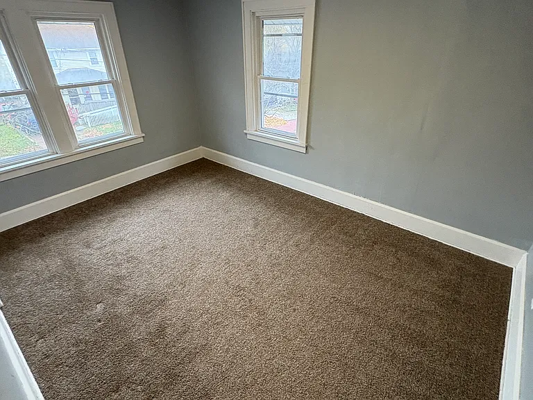 1449 Laffer Ave — Photo 10