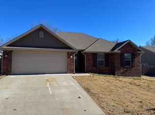407 N Neal St #407, Prairie Grove, AR 72753