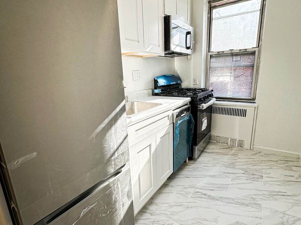 11034 73rd Rd APT 6E