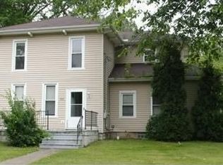 233 S Pleasant St, Oberlin, OH 44074