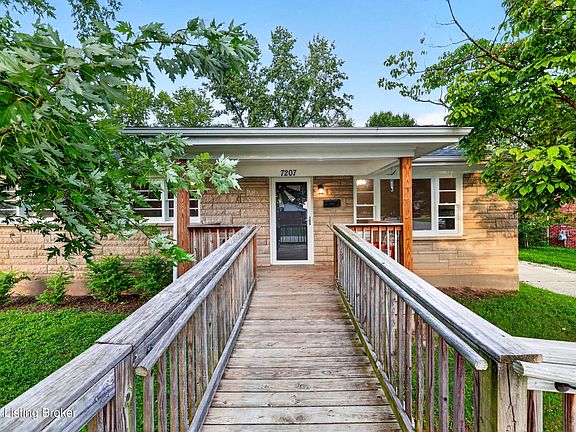 3rd image of 7207 Windemere Dr