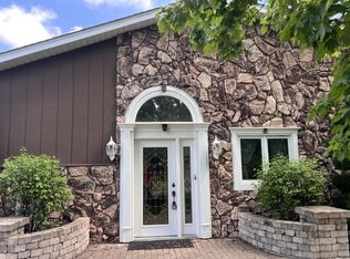 11401 W Grange Hall Rd, Brimfield, IL 61517
