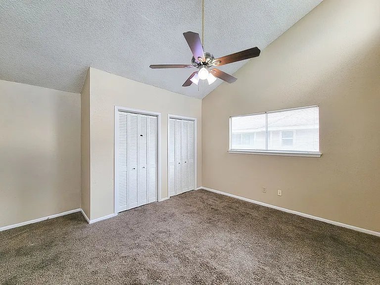 2710 Quail Creek Dr — Photo 37