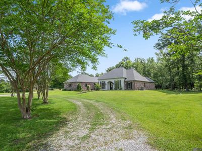 20422 Machost Rd, Zachary, LA, 70791