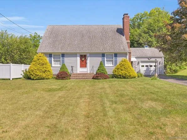 34 Gwen Road, Meriden, CT 06451