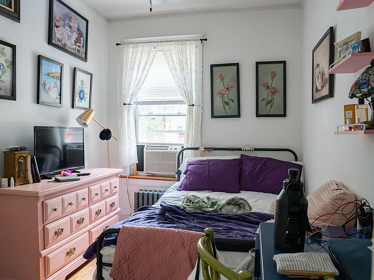 3657 N Bosworth Ave #1 — Photo 5