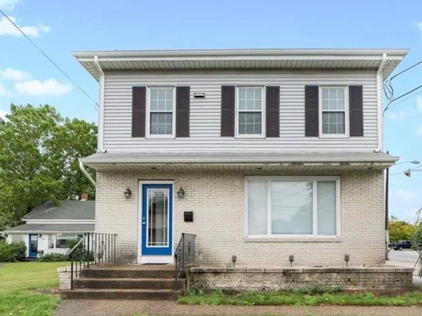 845 Main St, East Greenwich, RI 02818
