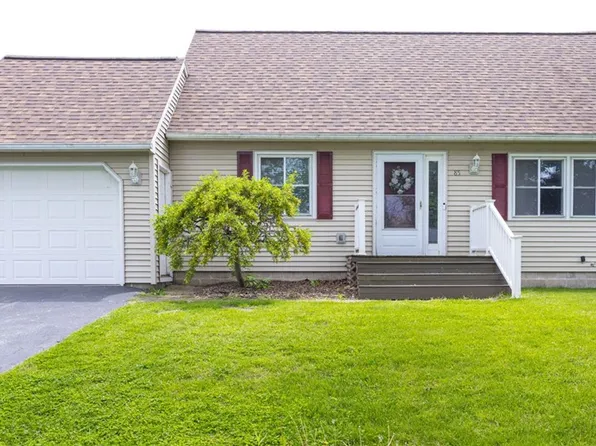 85 Grandview Ln, Rochester, NY 14612