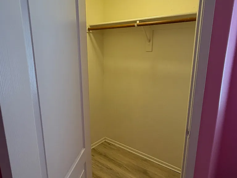 510 W University Dr #209 — Photo 2