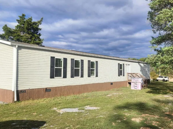 1561 Airport Rd, Moneta, VA 24121