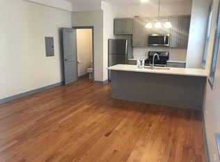 115 N Oak Park Ave UNIT 3B, Oak Park, IL 60301