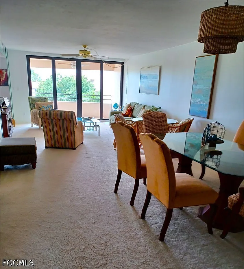 2 bed, 2.0 bath, 2215 sqft, $5,500 — Photo 2