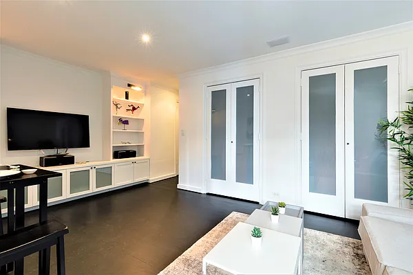 Sold by Compass | media 3