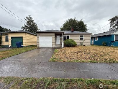 1308 S 3rd Avenue, Kelso, WA, 98626