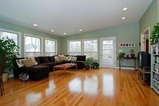 5th image of 1295 Lincoln Ave S