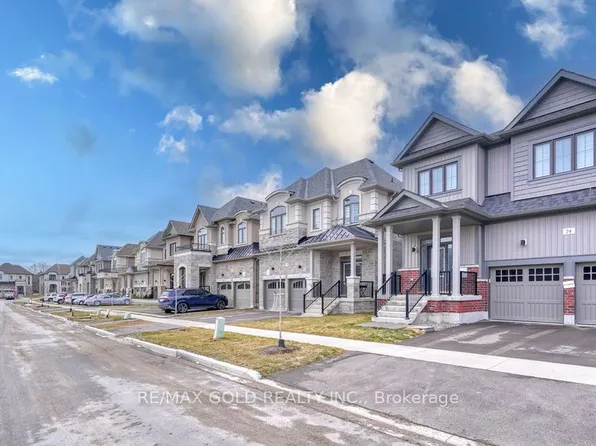 74 Northrop Ave, Clarington, ON L1B 0W7