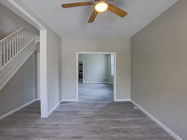 2819 Presbury St — Photo 24