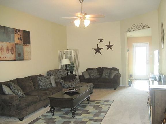 2nd image of 306 Aries Ave