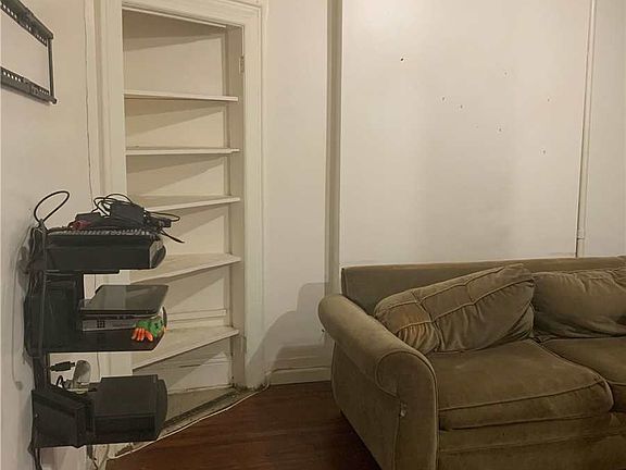 3rd image of 95-67 115th St