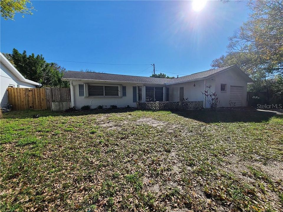 1st image of 5574 46th Ave N