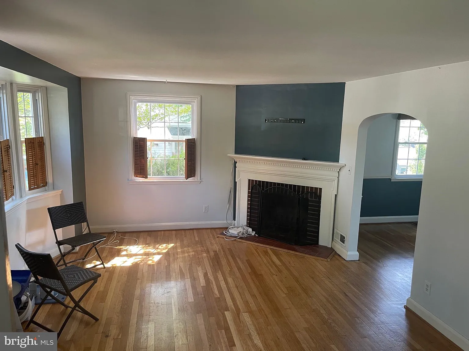 3 bed, 3.0 bath, 1568 sqft, $3,000 — Photo 2