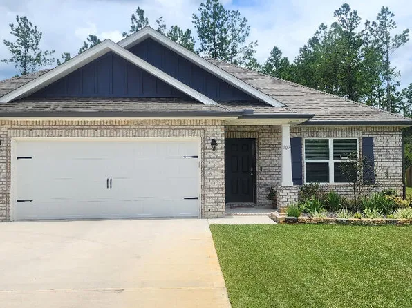 102 Polaris Pl, Freeport, FL 32439