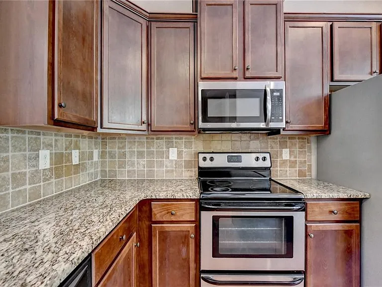 3292 Willow Oak Dr — Photo 22