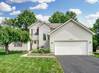 481 Wynridge Dr, Pataskala, OH 43062